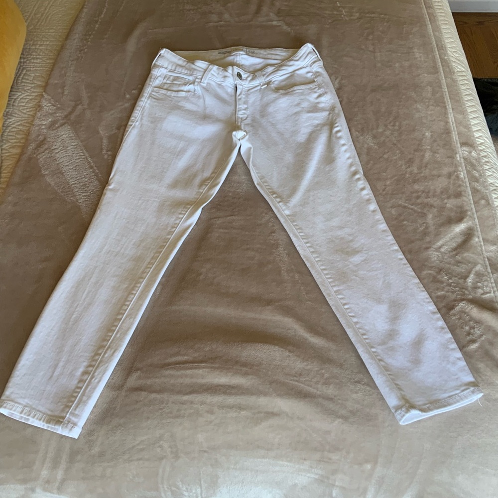 Old Navy Women’s White The Rockstar Jeans Size 12